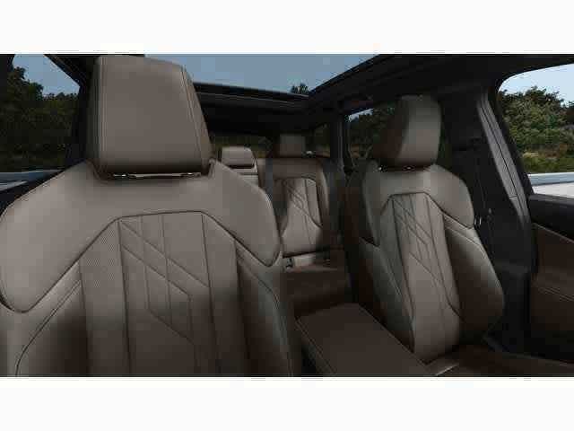 Thumbnail: 2025 BMW X3 - 14