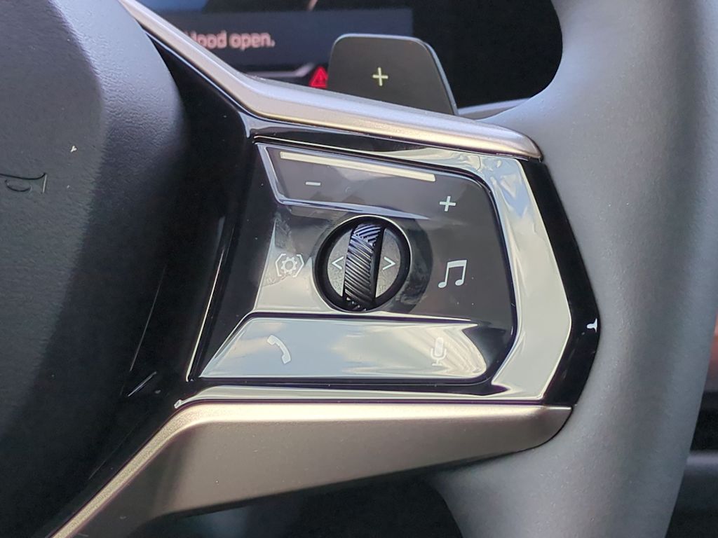 Thumbnail: 2025 BMW X3 - 32