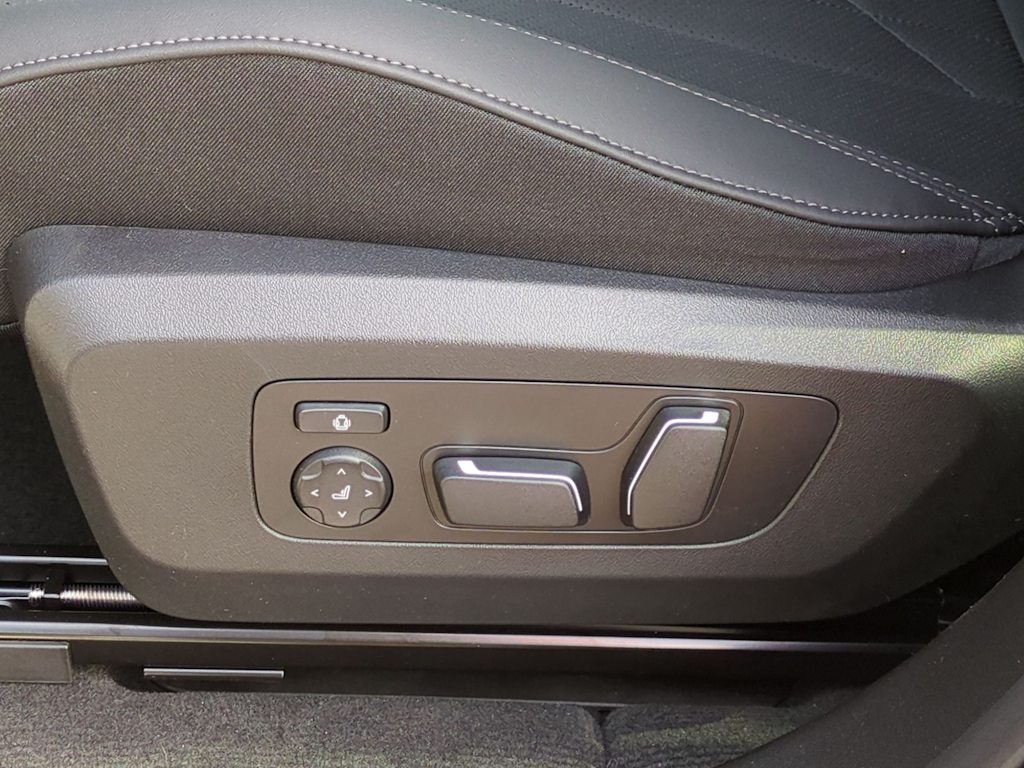 Thumbnail: 2025 BMW X3 - 26