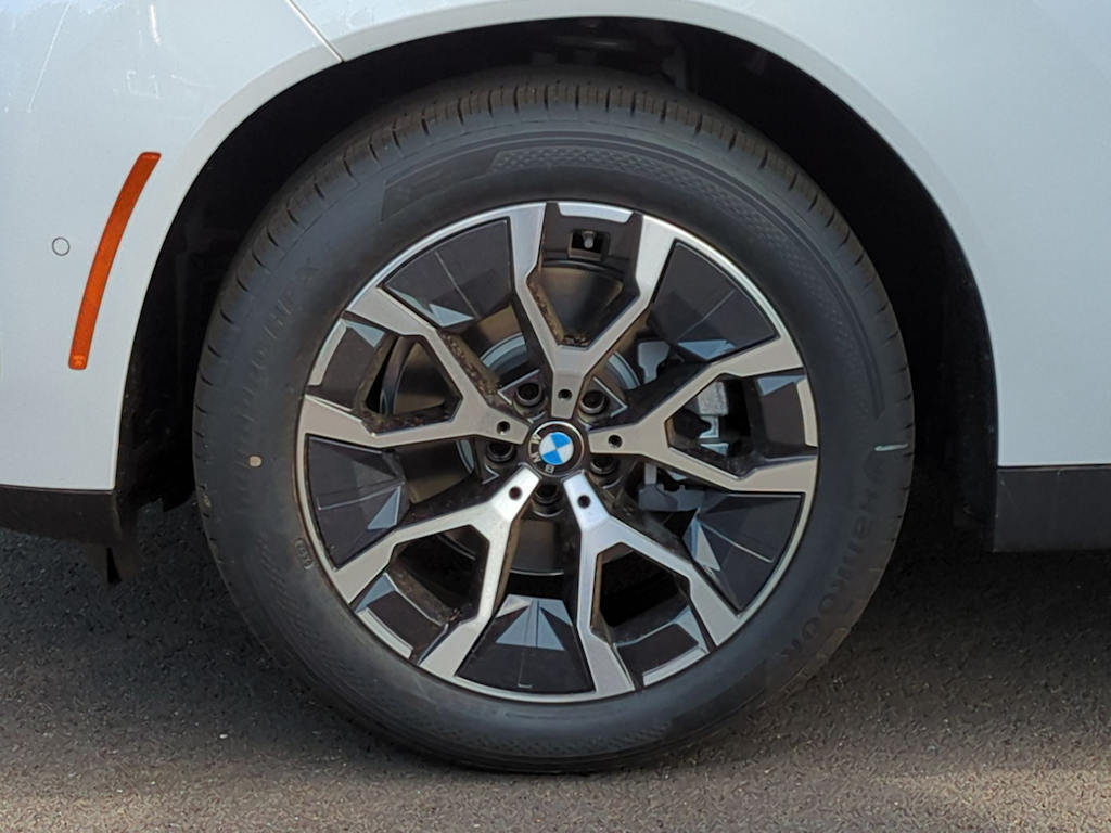 Thumbnail: 2025 BMW X3 - 8