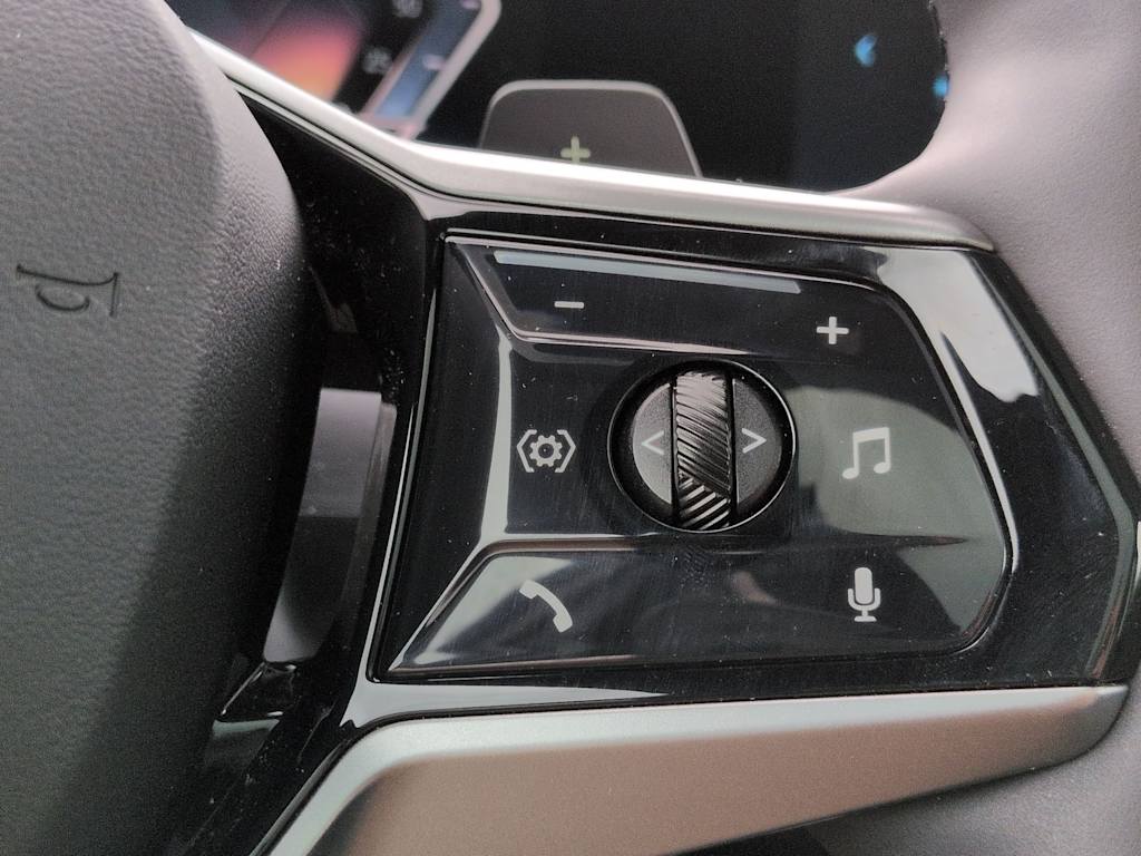 Thumbnail: 2026 BMW X3 - 33