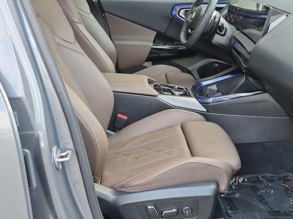 Thumbnail: 2026 BMW X3 - 12
