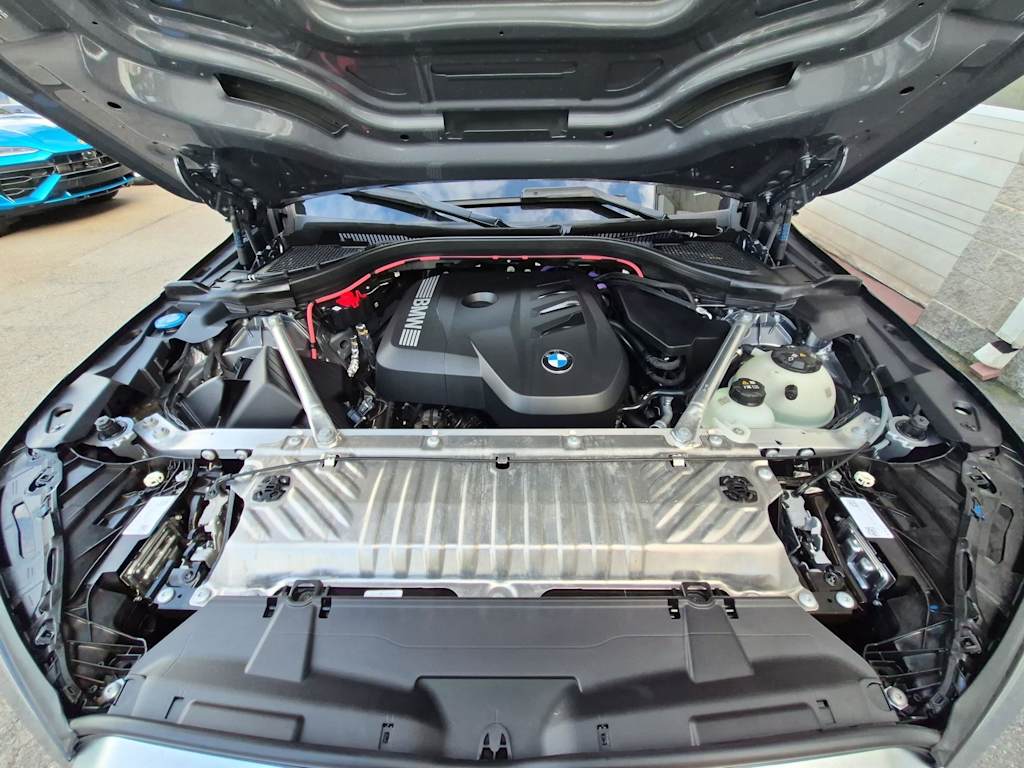 Thumbnail: 2026 BMW X3 - 9