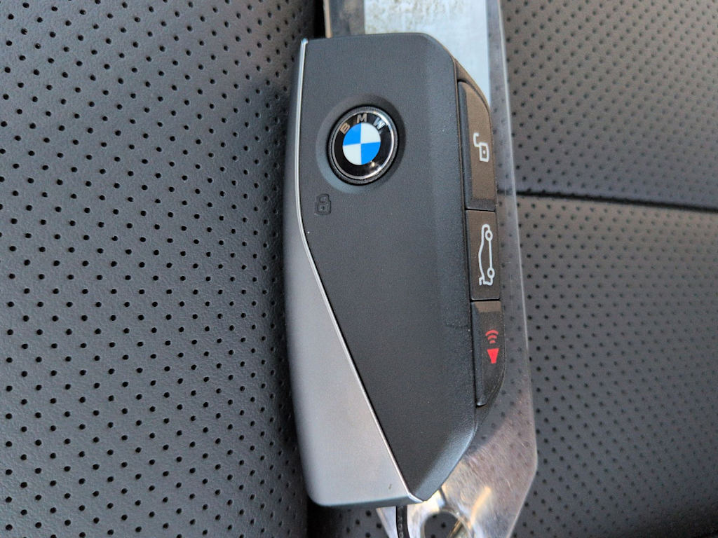 Thumbnail: 2026 BMW X3 - 19