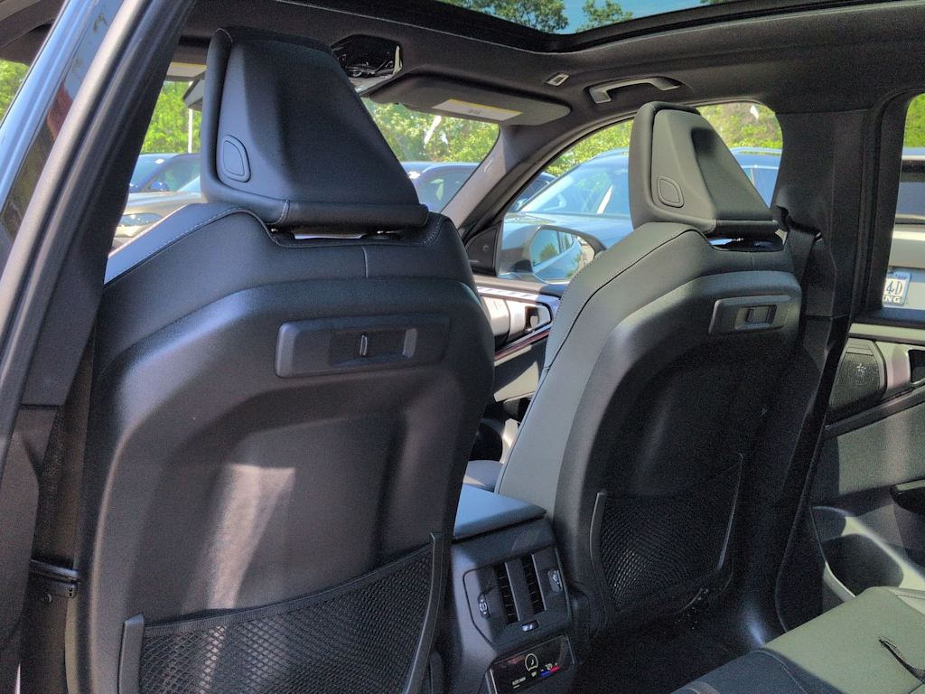 Thumbnail: 2026 BMW X3 - 13