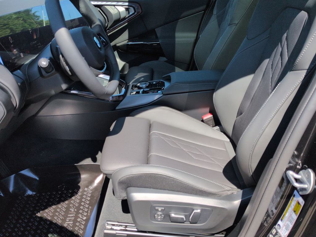 Thumbnail: 2026 BMW X3 - 12