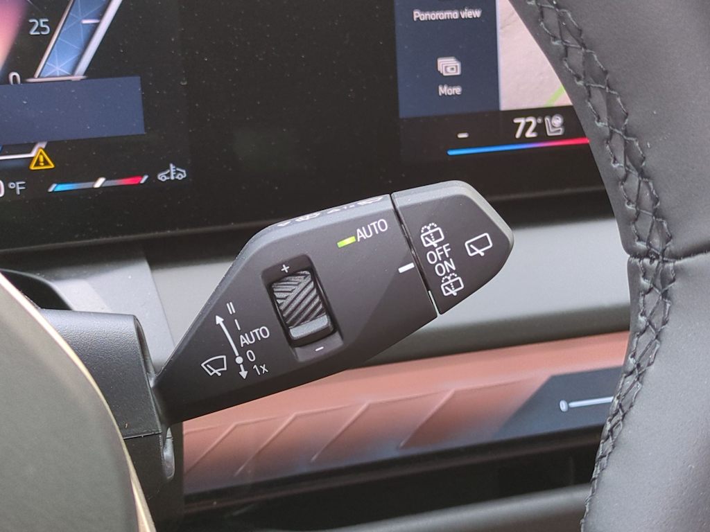 Thumbnail: 2025 BMW X3 - 32