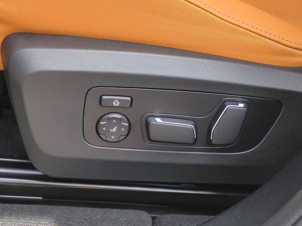 Thumbnail: 2025 BMW X3 - 25