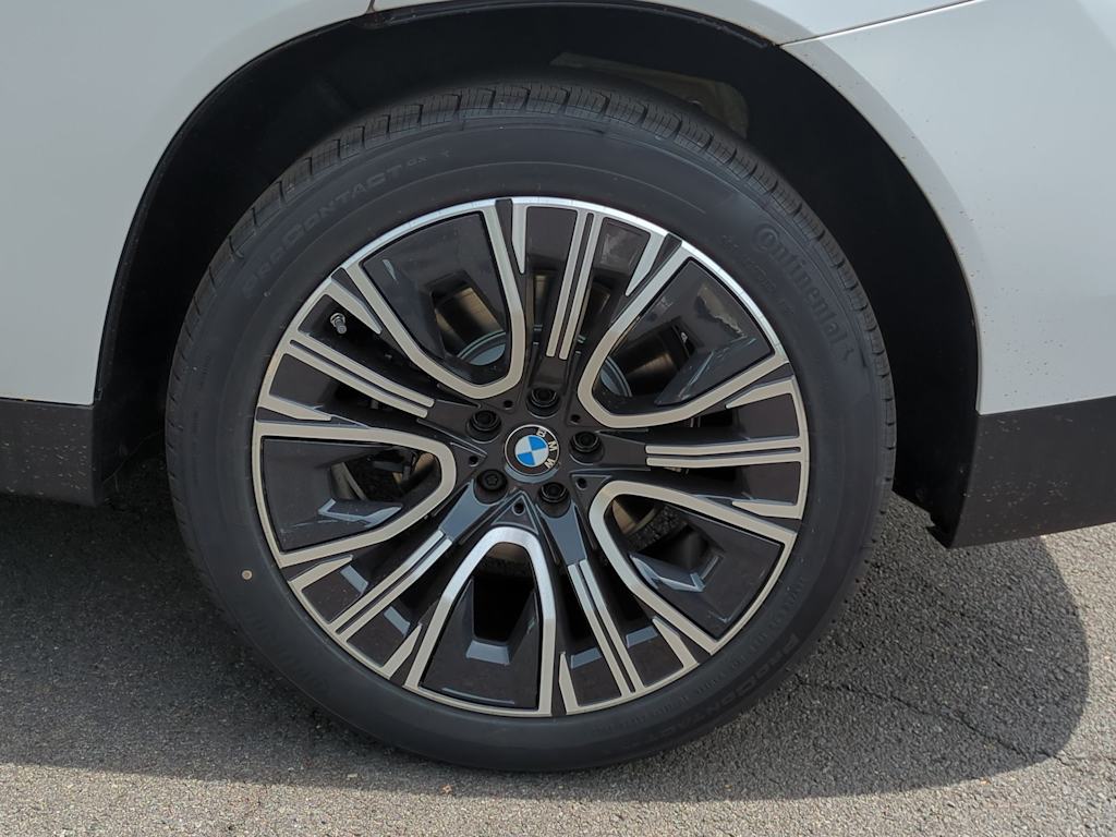 Thumbnail: 2025 BMW X3 - 8