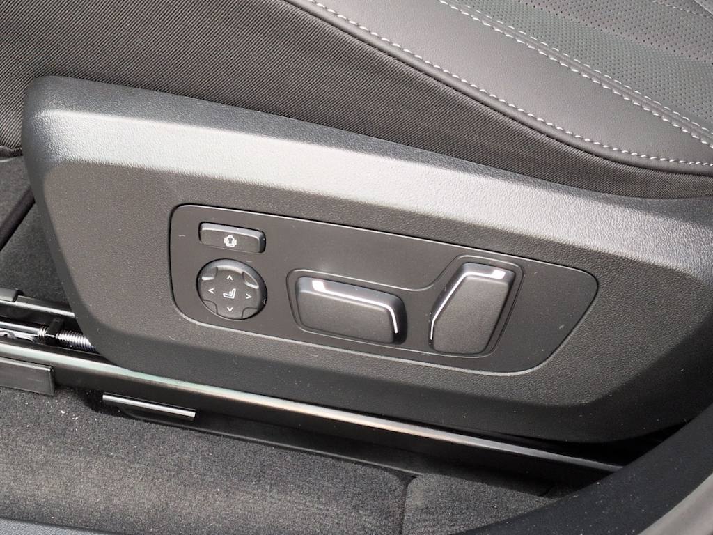 Thumbnail: 2026 BMW X3 - 26