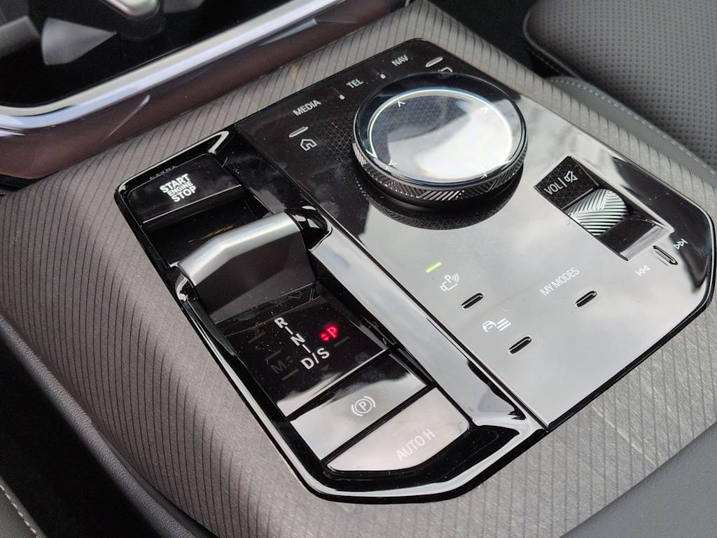 Thumbnail: 2026 BMW X3 - 37