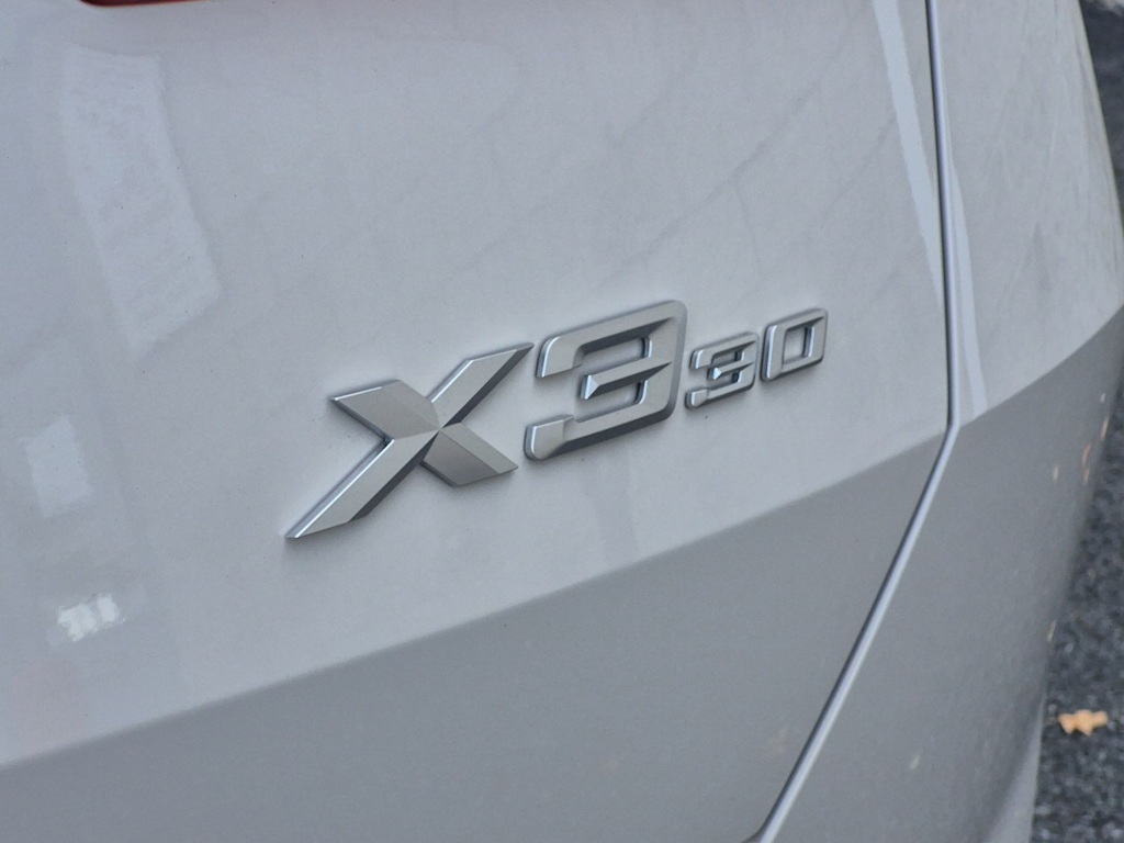 Thumbnail: 2026 BMW X3 - 26