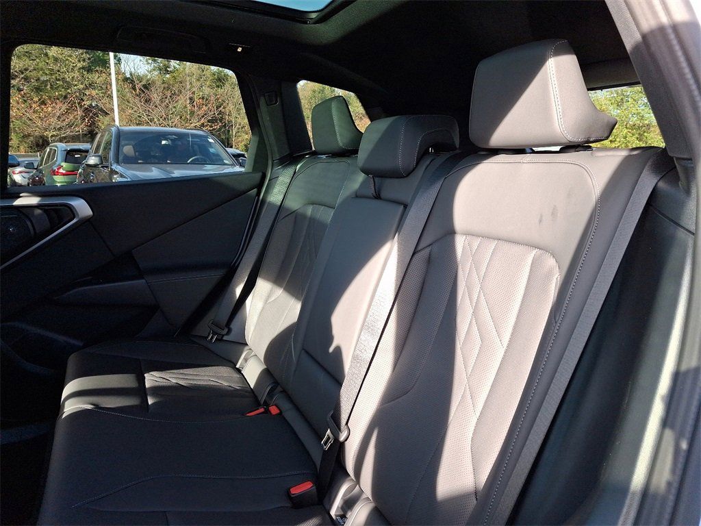 Thumbnail: 2025 BMW X3 - 5