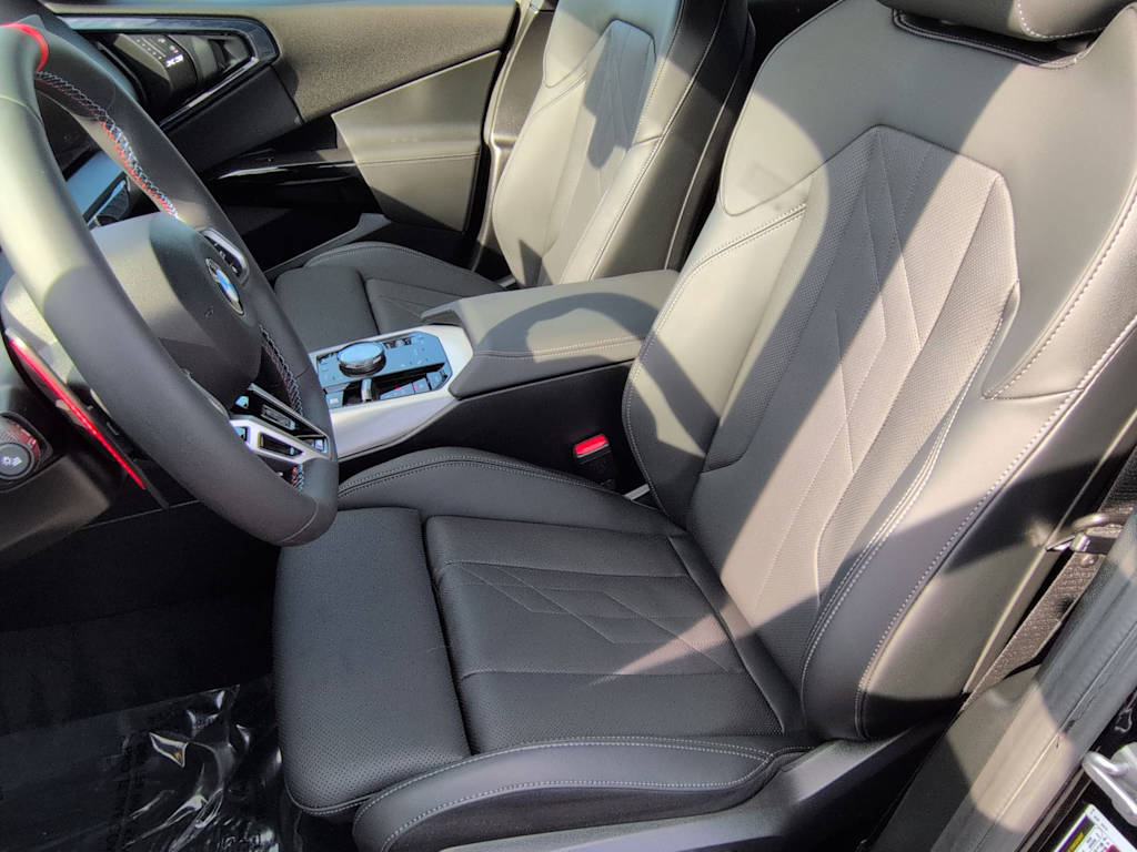 Thumbnail: 2025 BMW X3 - 12