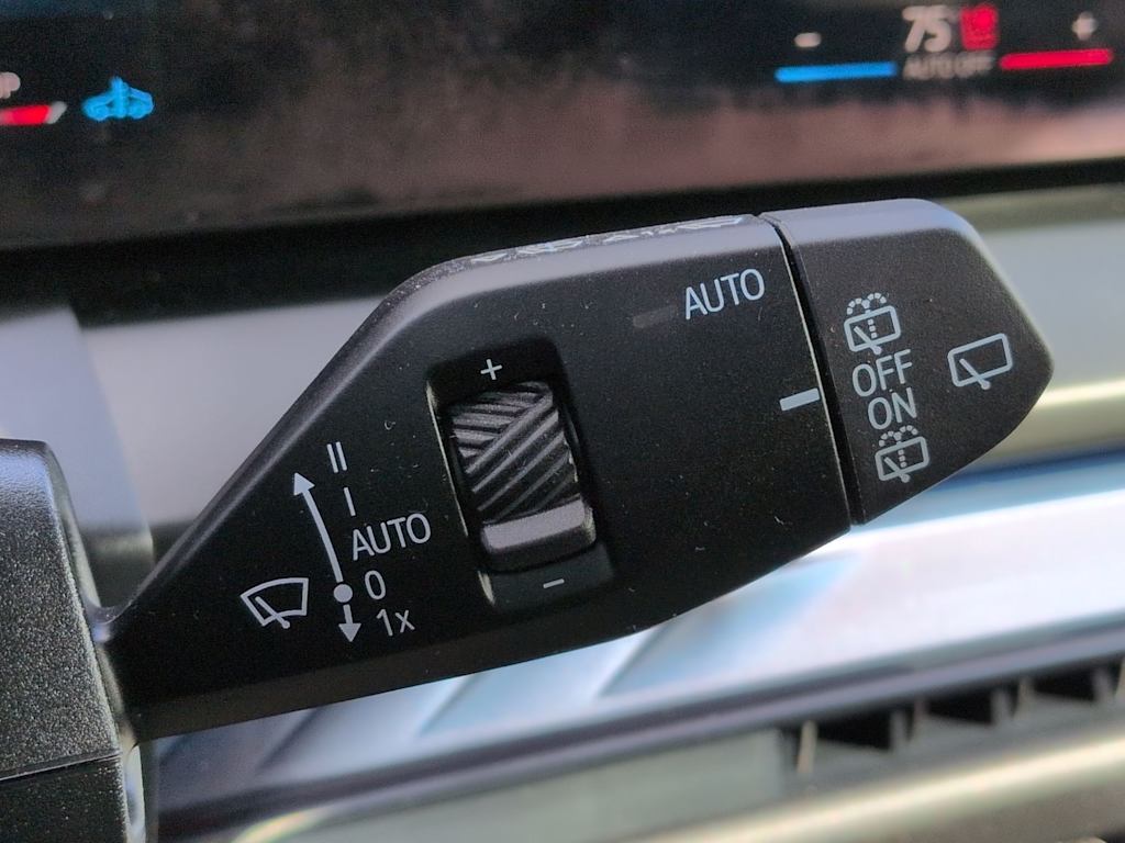 Thumbnail: 2025 BMW X3 - 32