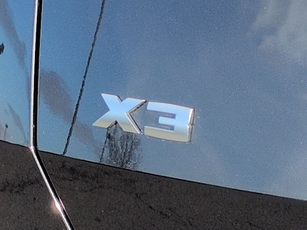 Thumbnail: 2025 BMW X3 - 24