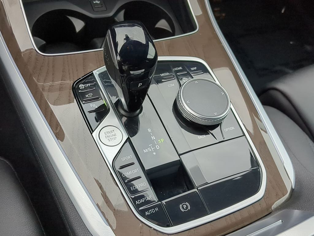 Thumbnail: 2022 BMW X5 - 16