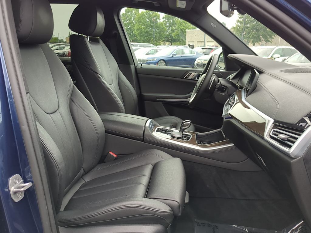Thumbnail: 2022 BMW X5 - 12