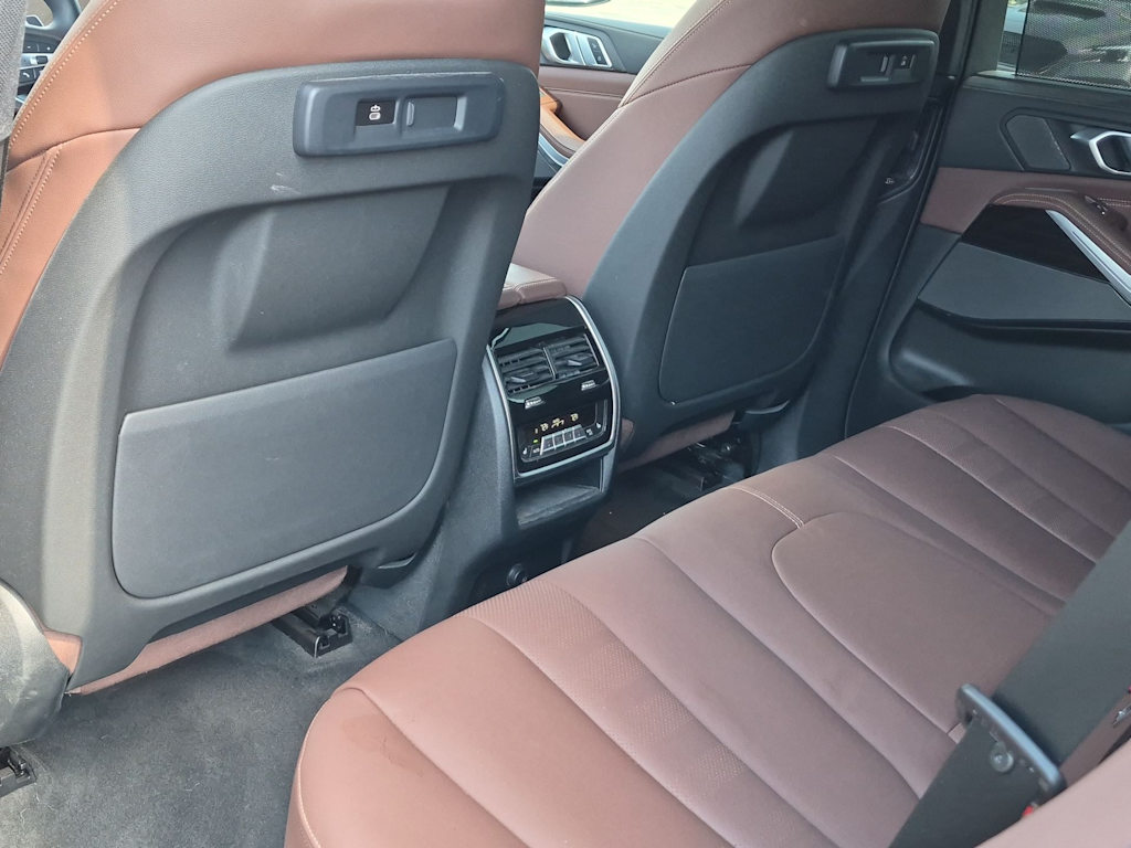 Thumbnail: 2021 BMW X5 - 13