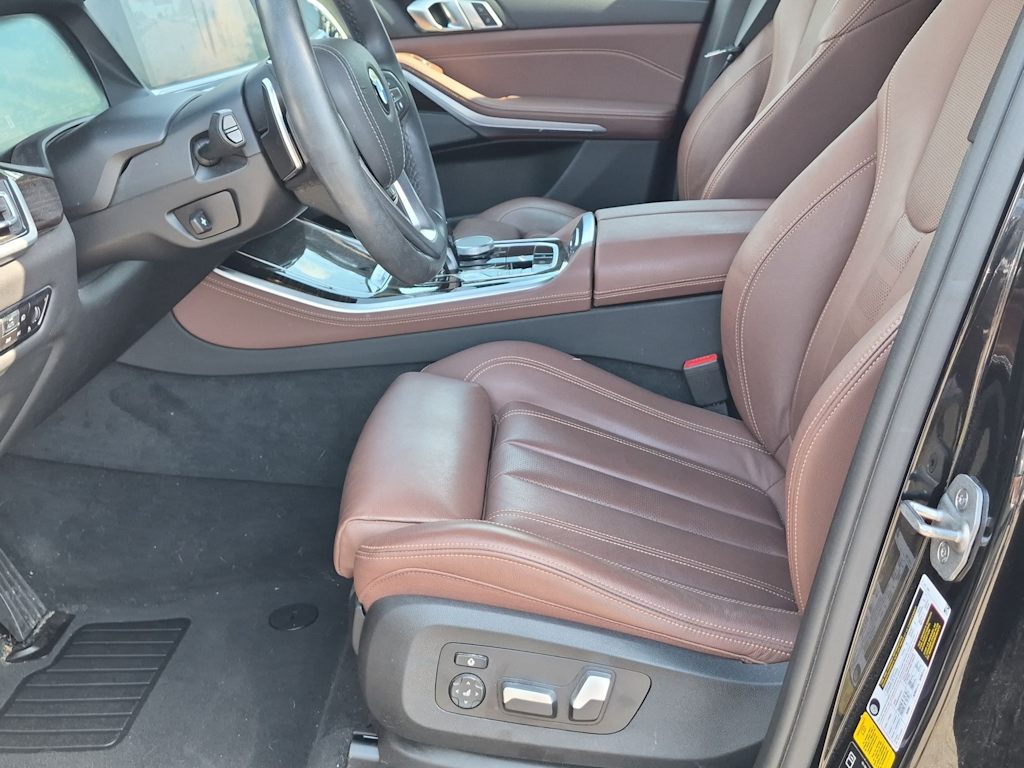 Thumbnail: 2021 BMW X5 - 11