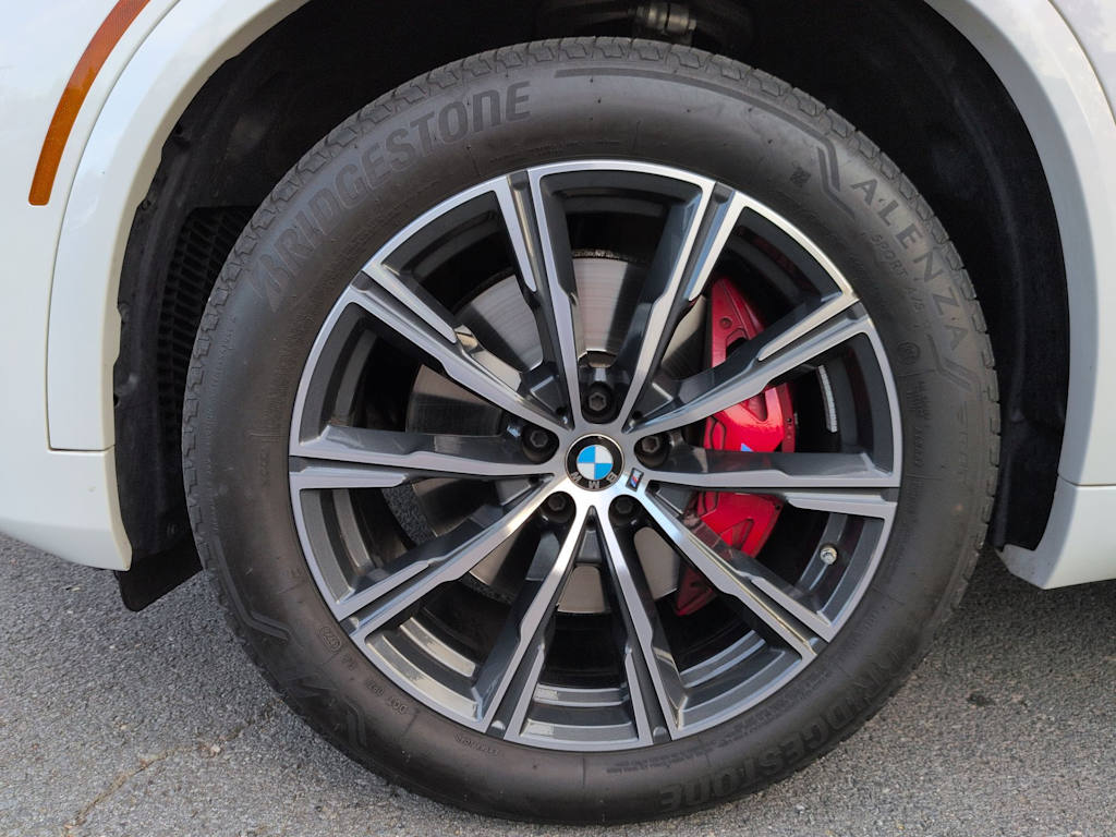 Thumbnail: 2023 BMW X5 - 8