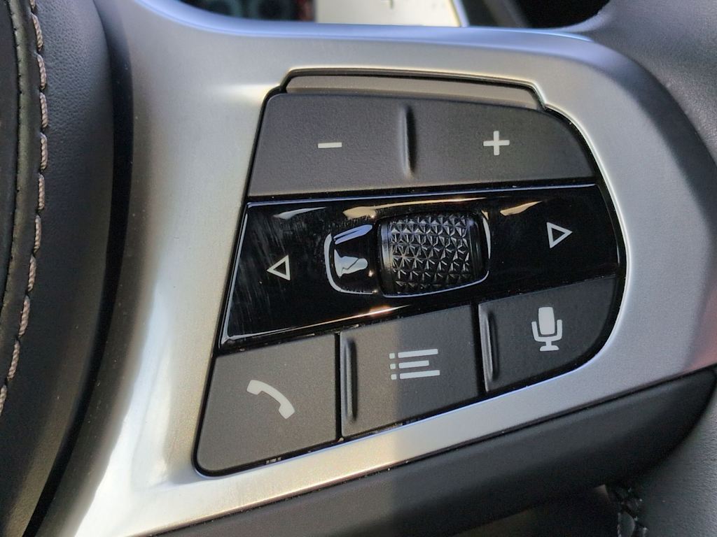 Thumbnail: 2023 BMW X5 - 32