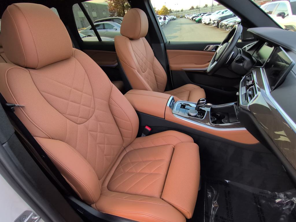 Thumbnail: 2023 BMW X5 - 30