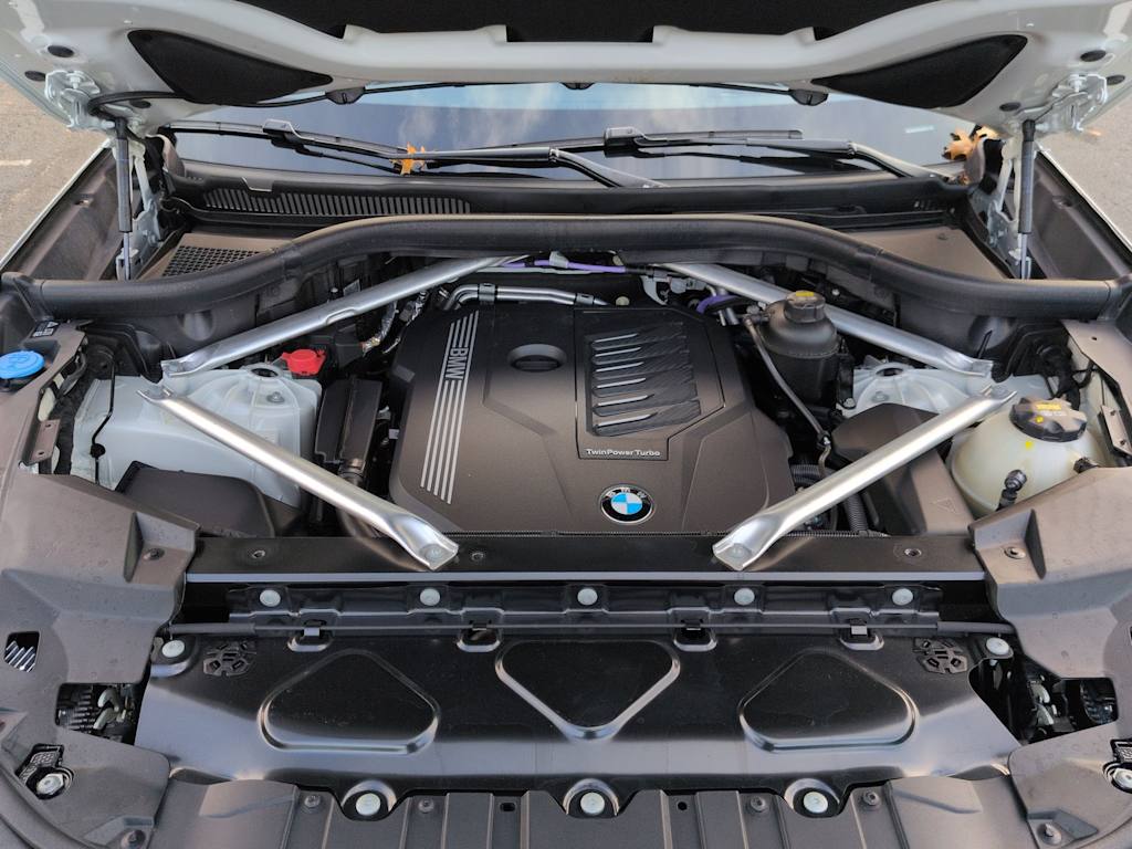 Thumbnail: 2023 BMW X5 - 9