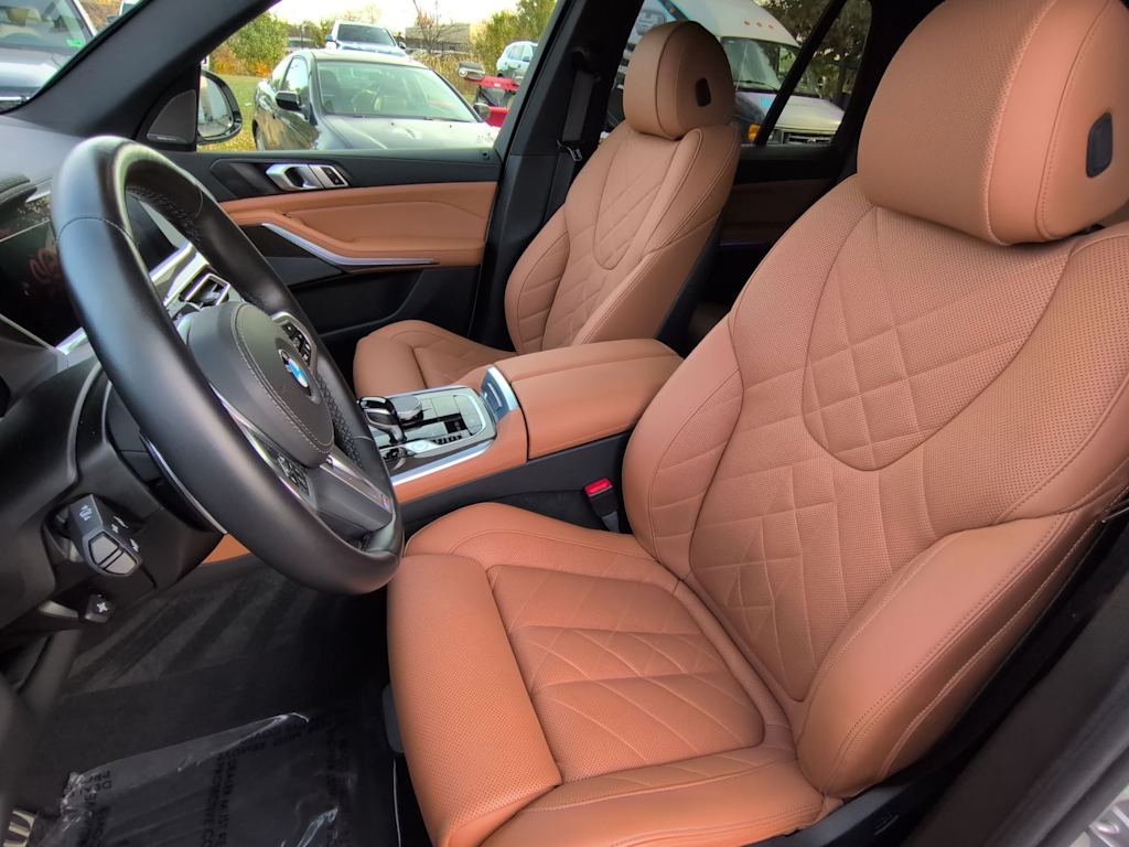 Thumbnail: 2023 BMW X5 - 12