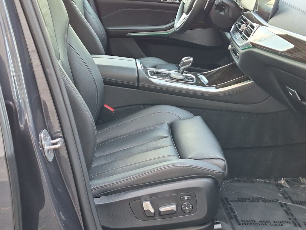 Thumbnail: 2020 BMW X5 - 12
