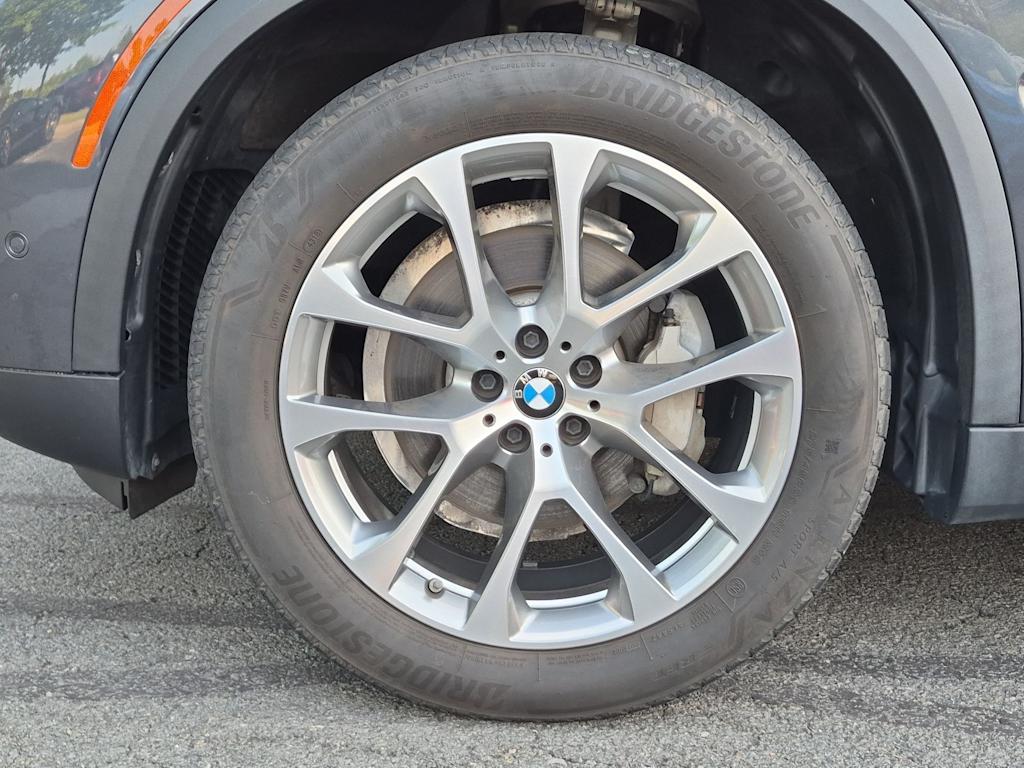 Thumbnail: 2020 BMW X5 - 8