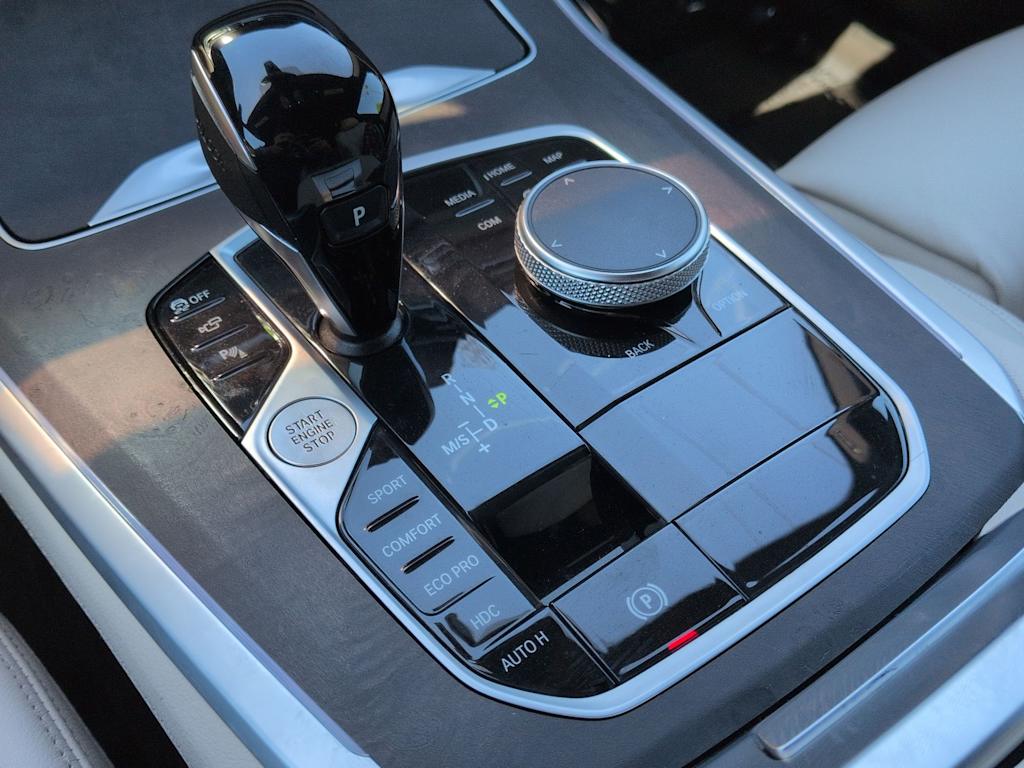 Thumbnail: 2022 BMW X5 - 16