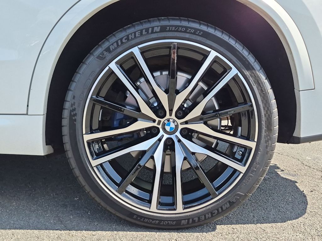 Thumbnail: 2019 BMW X5 - 8