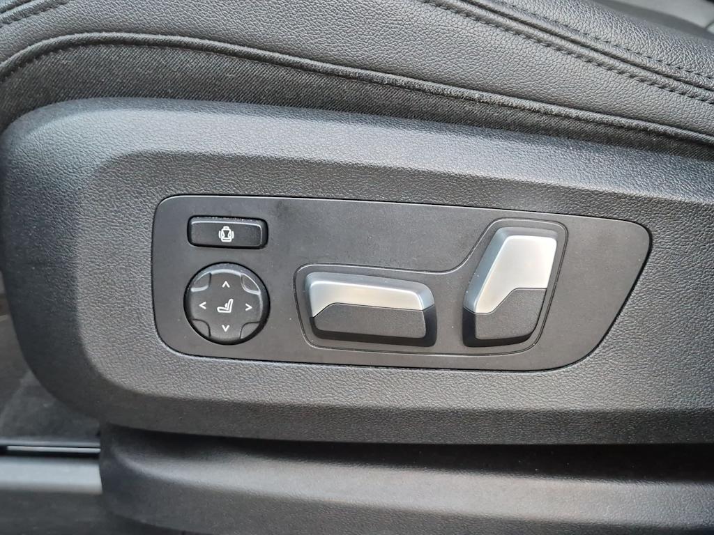 Thumbnail: 2019 BMW X5 - 19