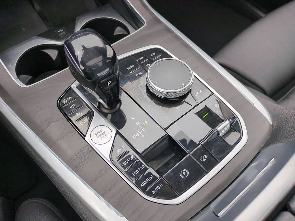 2020 BMW X7 xDrive40i 29