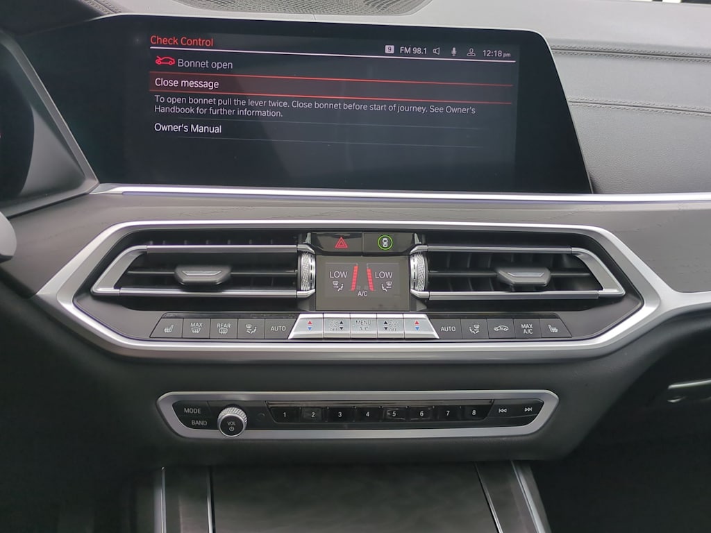 2020 BMW X7 xDrive40i 11