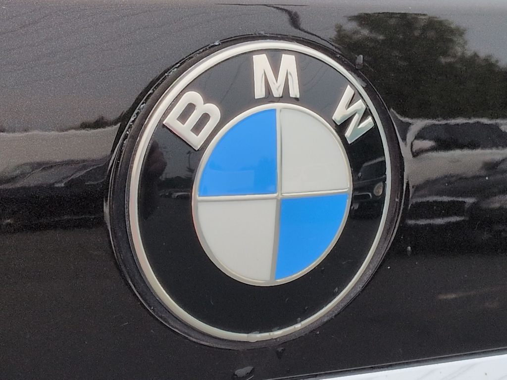 Thumbnail: 2022 BMW X7 - 7