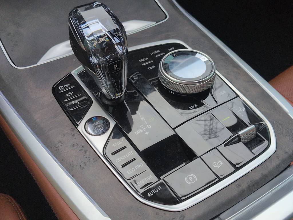 Thumbnail: 2022 BMW X7 - 35