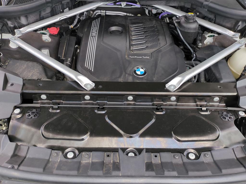 2022 BMW X7 xDrive40i 15