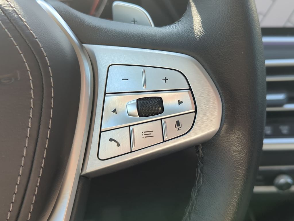 Thumbnail: 2022 BMW X7 - 31