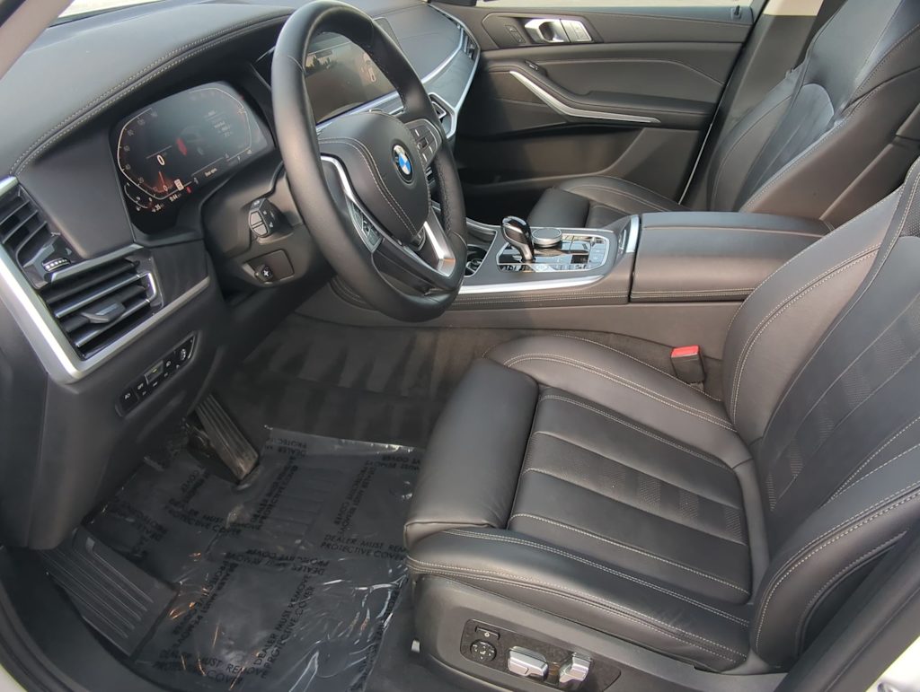 Thumbnail: 2022 BMW X7 - 11