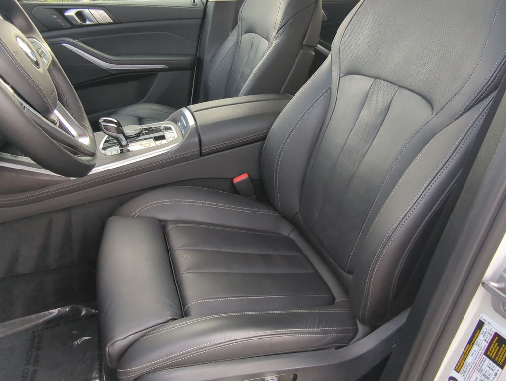 Thumbnail: 2022 BMW X7 - 12