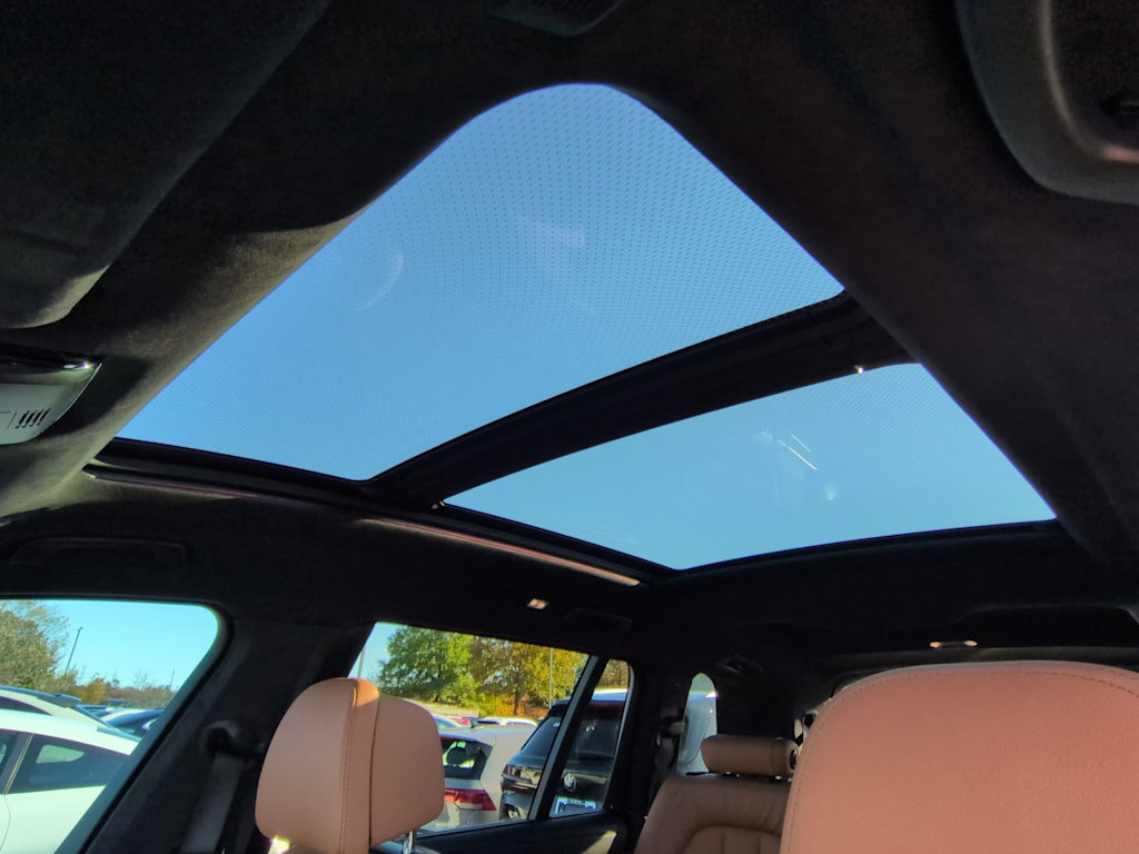 Thumbnail: 2019 BMW X7 - 27