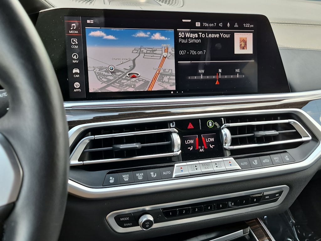 Thumbnail: 2021 BMW X7 - 15