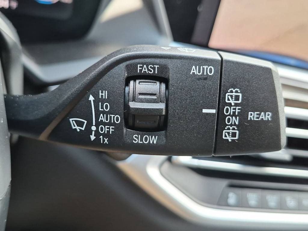 Thumbnail: 2021 BMW X7 - 34