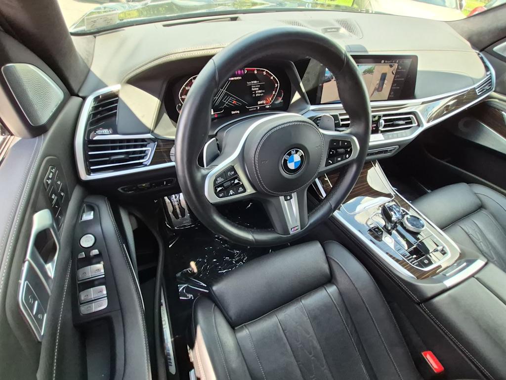 Thumbnail: 2021 BMW X7 - 2