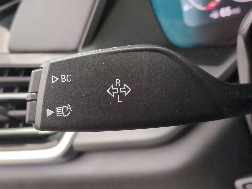 Thumbnail: 2023 BMW X6 - 35