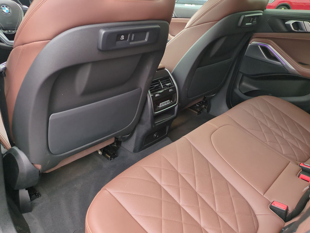 Thumbnail: 2023 BMW X6 - 13