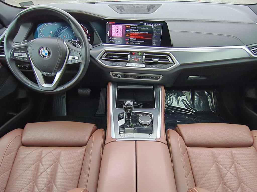 Thumbnail: 2023 BMW X6 - 10