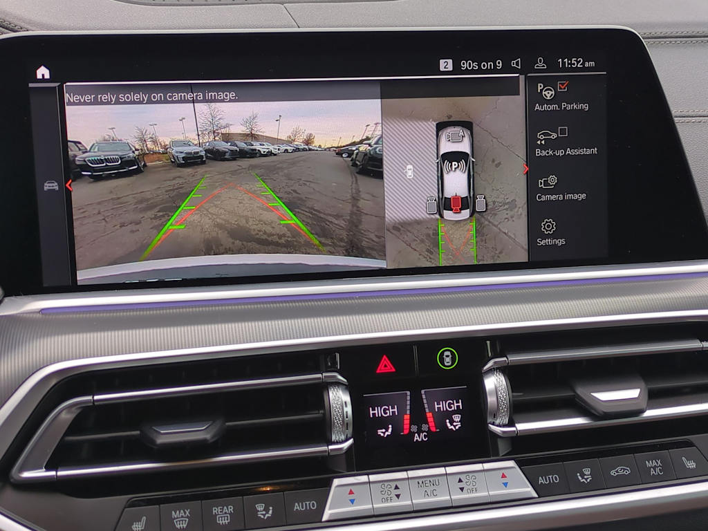 Thumbnail: 2023 BMW X6 - 37